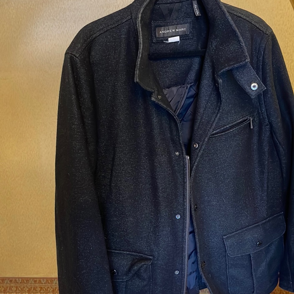 Andrew Marc men jacket dark gray / black size medium